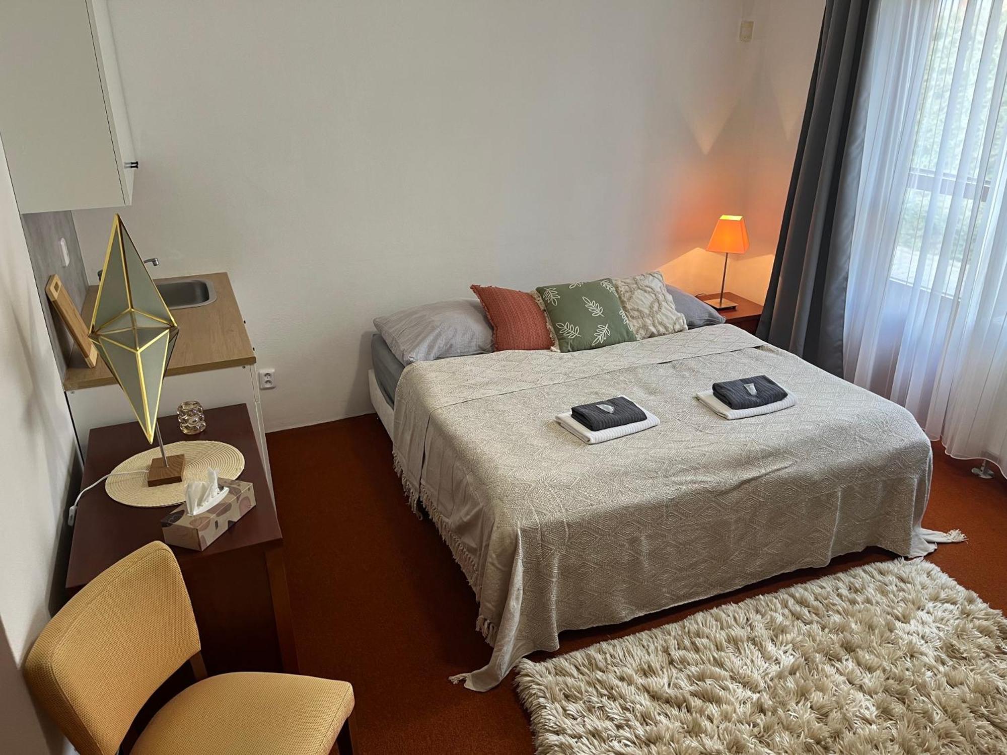 סלאקוב או ברנה Simply Rooms מראה חיצוני תמונה